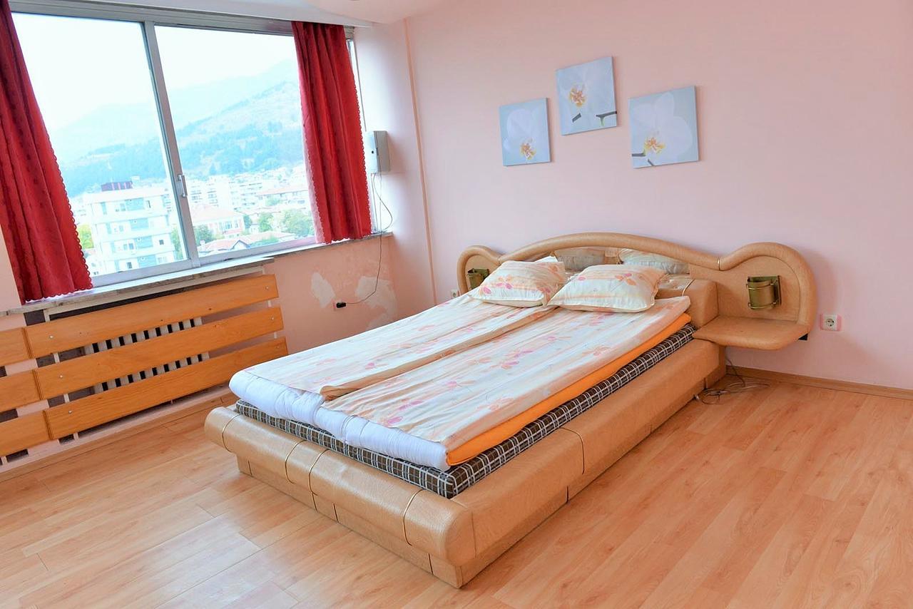 Hotel Vista Sliven Exteriér fotografie